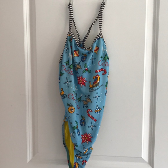 Dolfin Uglie Swimsuit Bundle - Picture 6 of 7